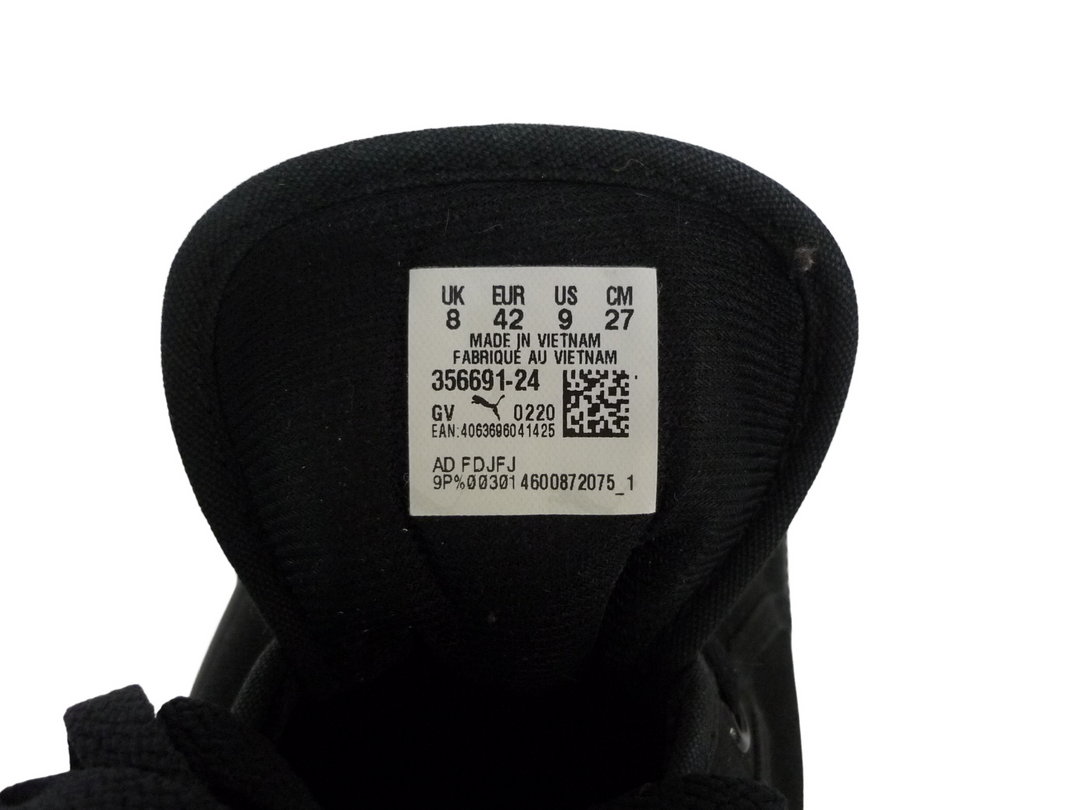 PUMA プーマ　スニーカー　シューズ