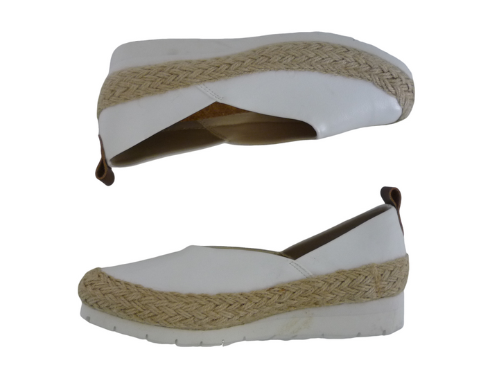 BENEBIS　スリッポン　シューズ