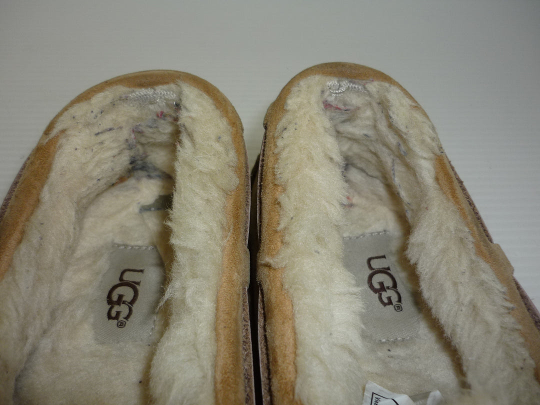 UGG　モカシン/デッキシューズ　シューズ