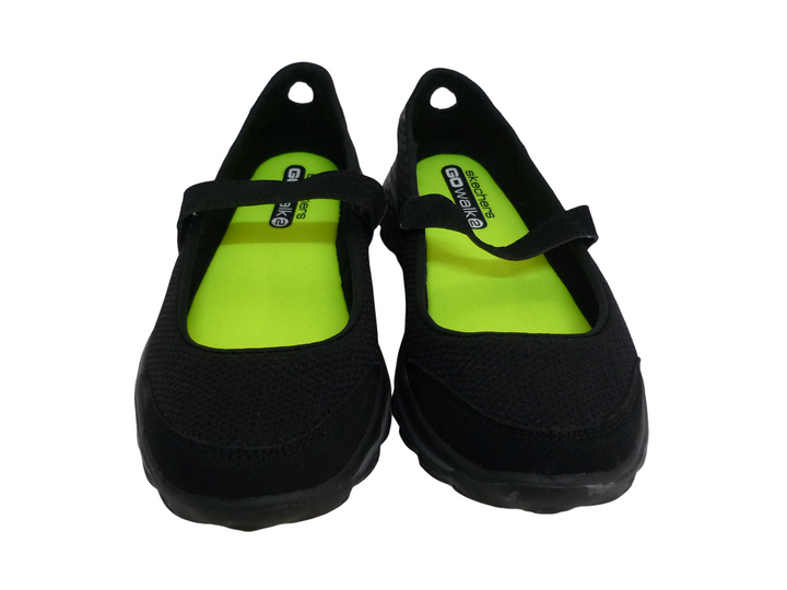 skechers　スリッポン　シューズ