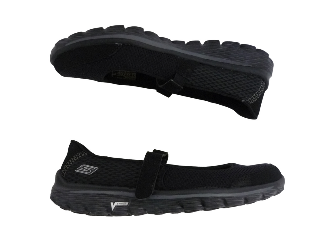 skechers　スリッポン　シューズ