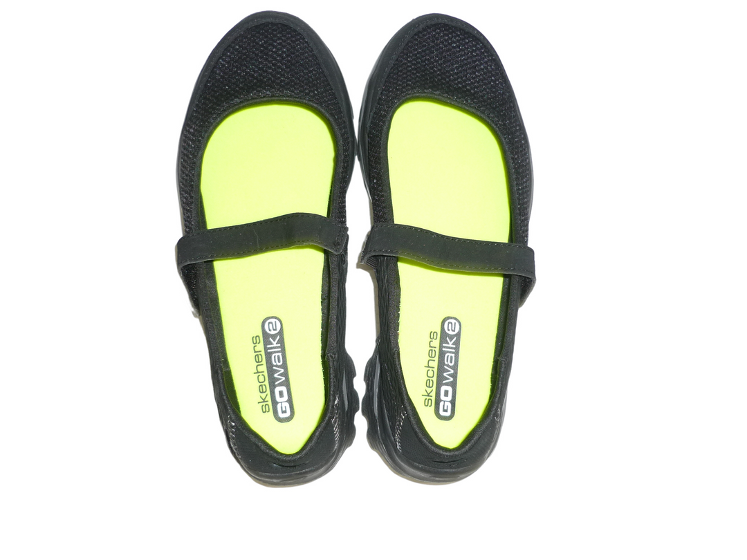 skechers　スリッポン　シューズ