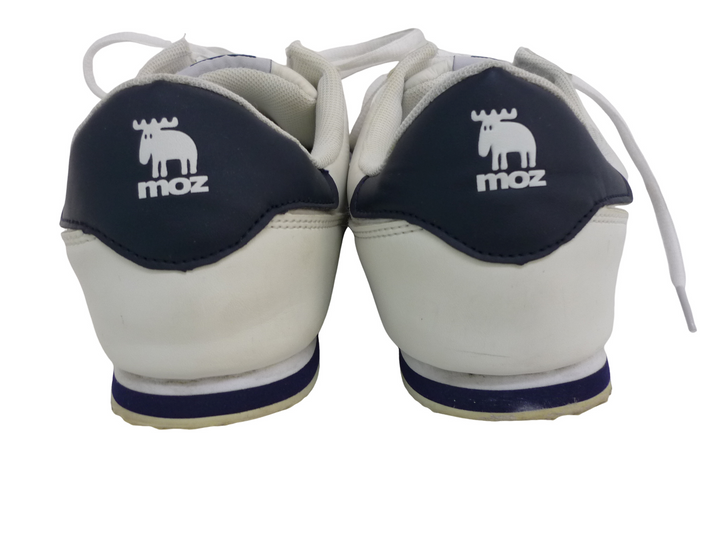 moz　スニーカー　シューズ
