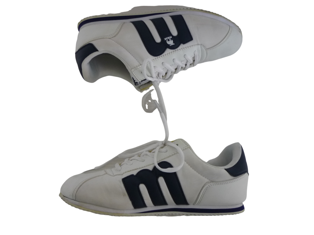 moz　スニーカー　シューズ