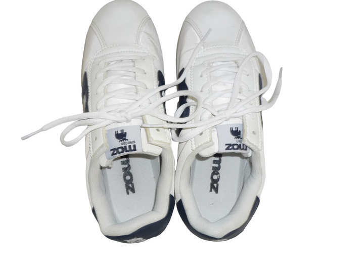 moz　スニーカー　シューズ