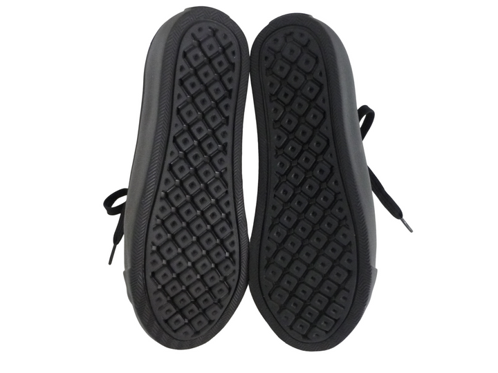 IGNIO　スニーカー　シューズ