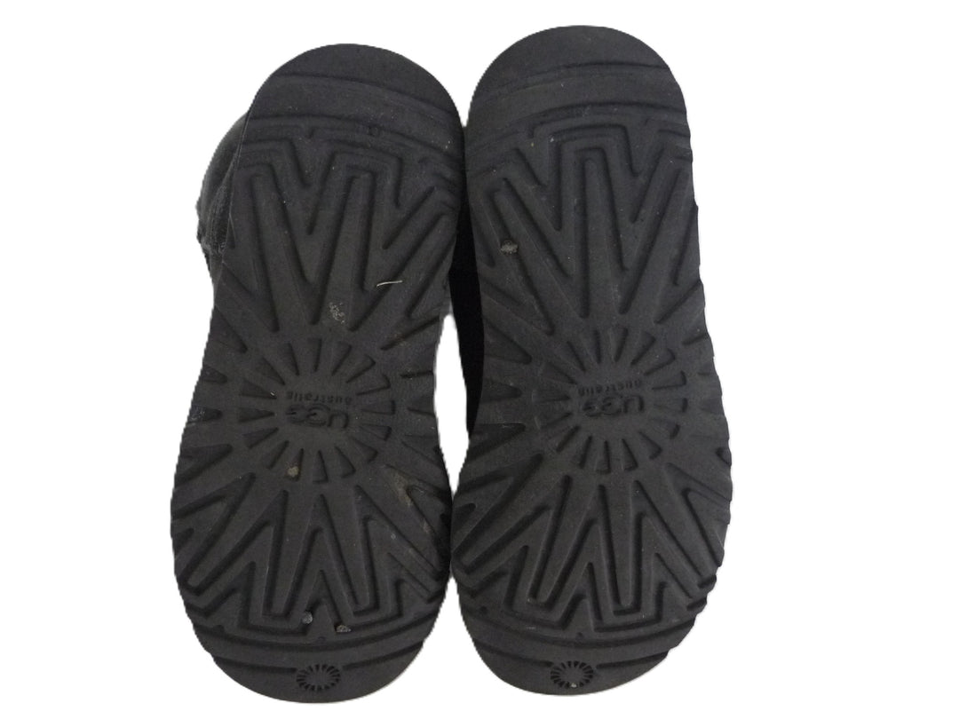 【小物/雑貨】　UGG　ブーツ ショート/ミディアム　シューズ