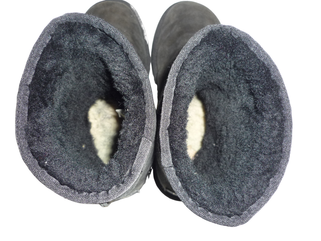 【小物/雑貨】　UGG　ブーツ ショート/ミディアム　シューズ