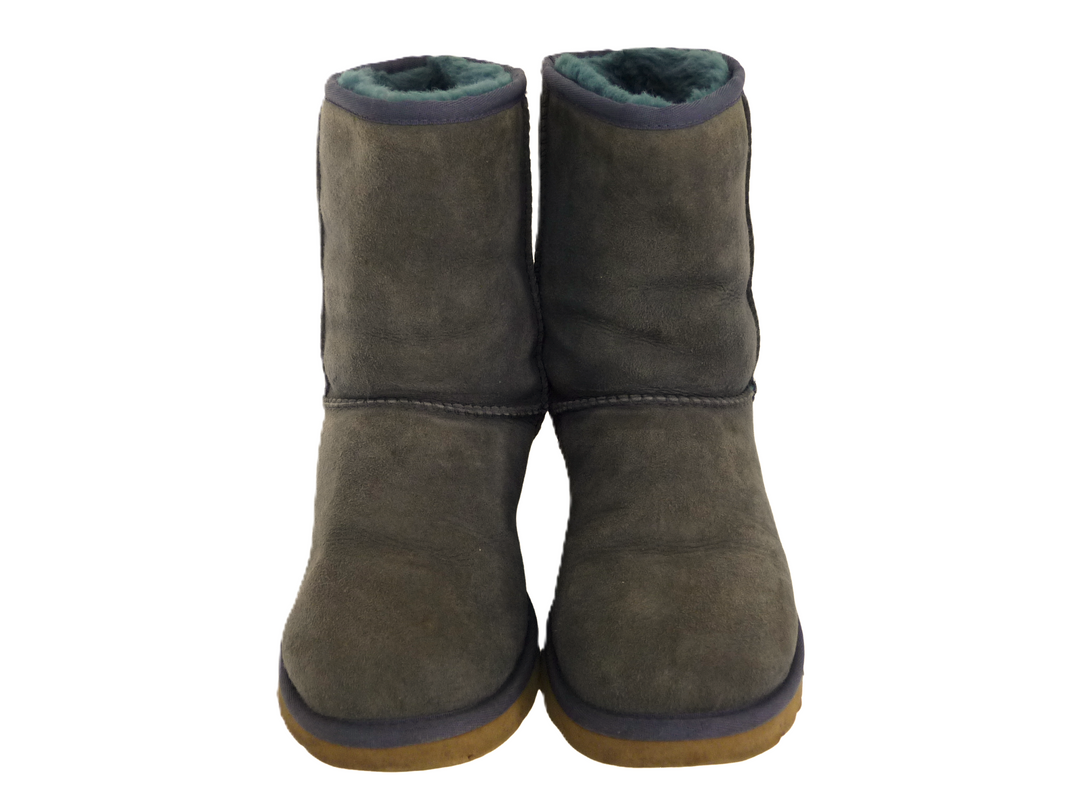 【小物/雑貨】　UGG　ブーツ ショート/ミディアム　シューズ