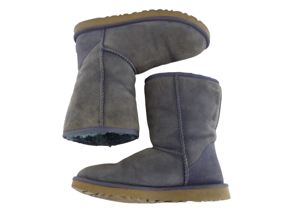 【小物/雑貨】　UGG　ブーツ ショート/ミディアム　シューズ