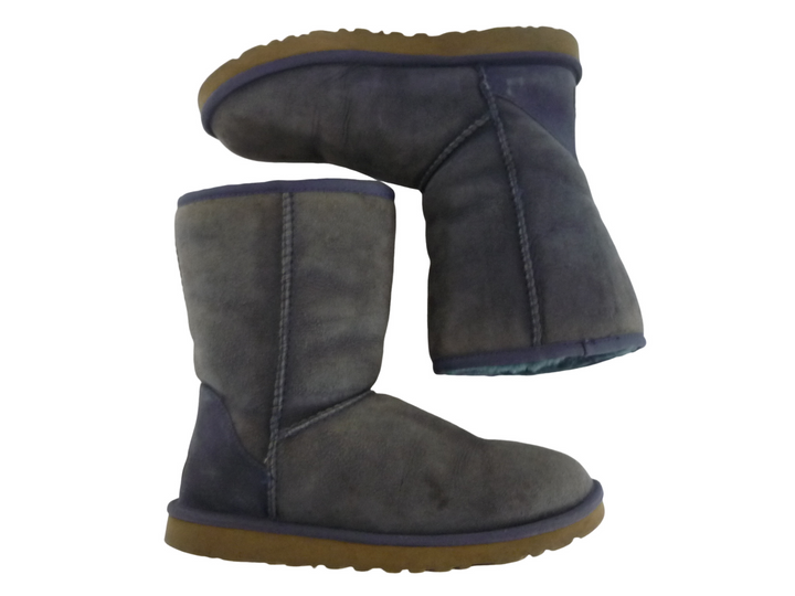 【小物/雑貨】　UGG　ブーツ ショート/ミディアム　シューズ
