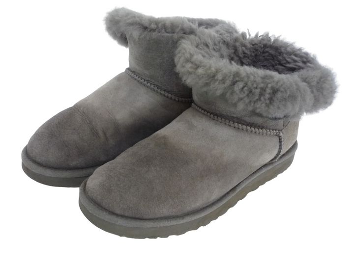 【小物/雑貨】　UGG　ブーツ ショート/ミディアム　シューズ