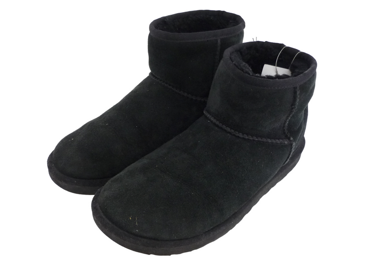 【小物/雑貨】　UGG　ブーツ ショート/ミディアム　シューズ