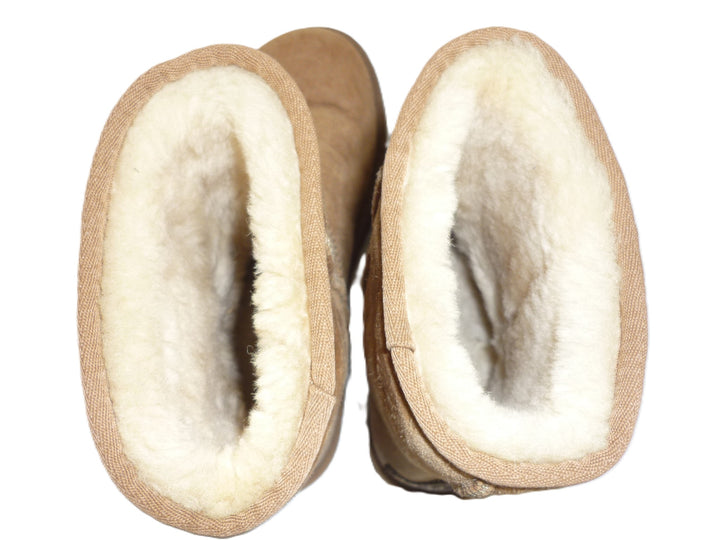 【小物/雑貨】　UGG　ブーツ ショート/ミディアム　シューズ