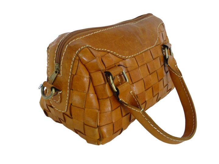 【小物/雑貨】　ブランド名不明　ショルダーバッグ　バッグ