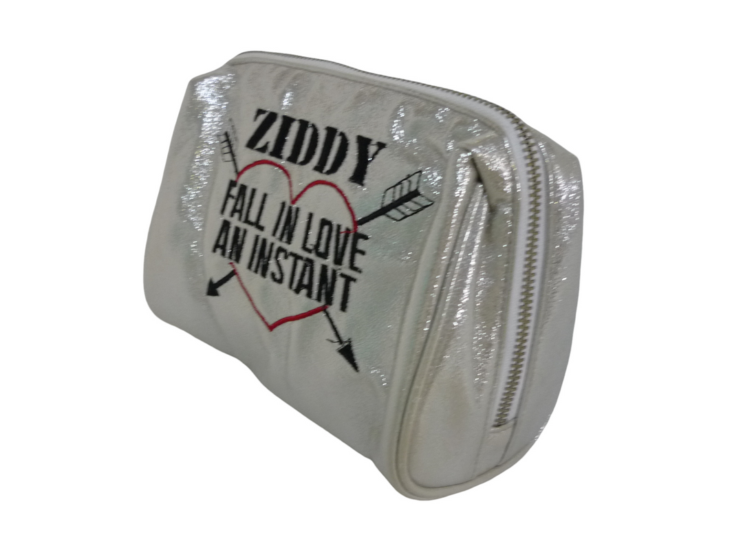 【小物/雑貨】　ZIDDY　ポーチ　ファッション小物