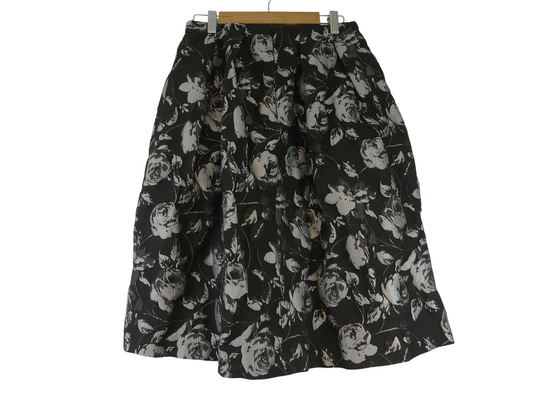 【激安古着】 STRAWBERRY-FIELDS　ミディアム丈　スカート