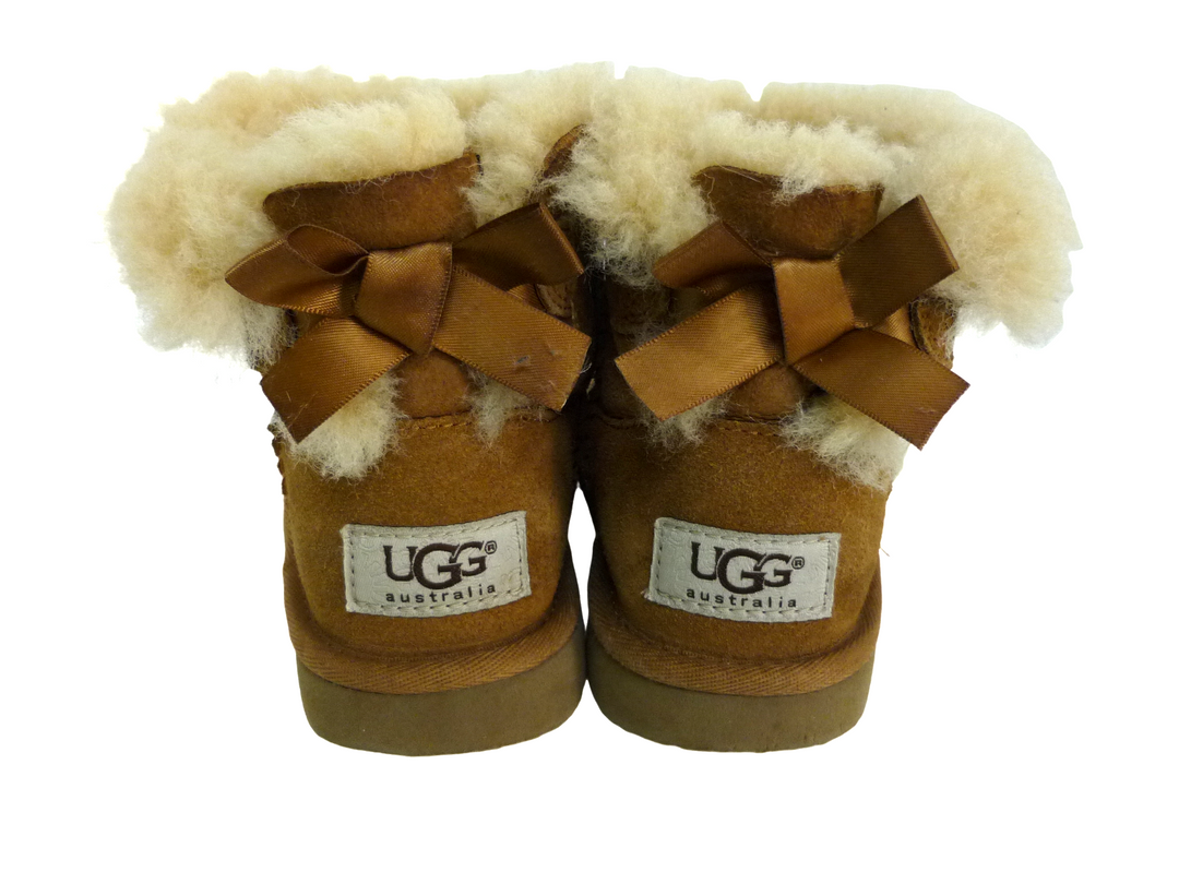 【小物/雑貨】 UGG　ブーツ ショート/ミディアム　シューズ