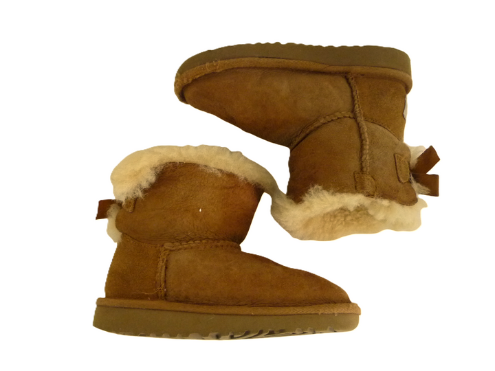 【小物/雑貨】 UGG　ブーツ ショート/ミディアム　シューズ