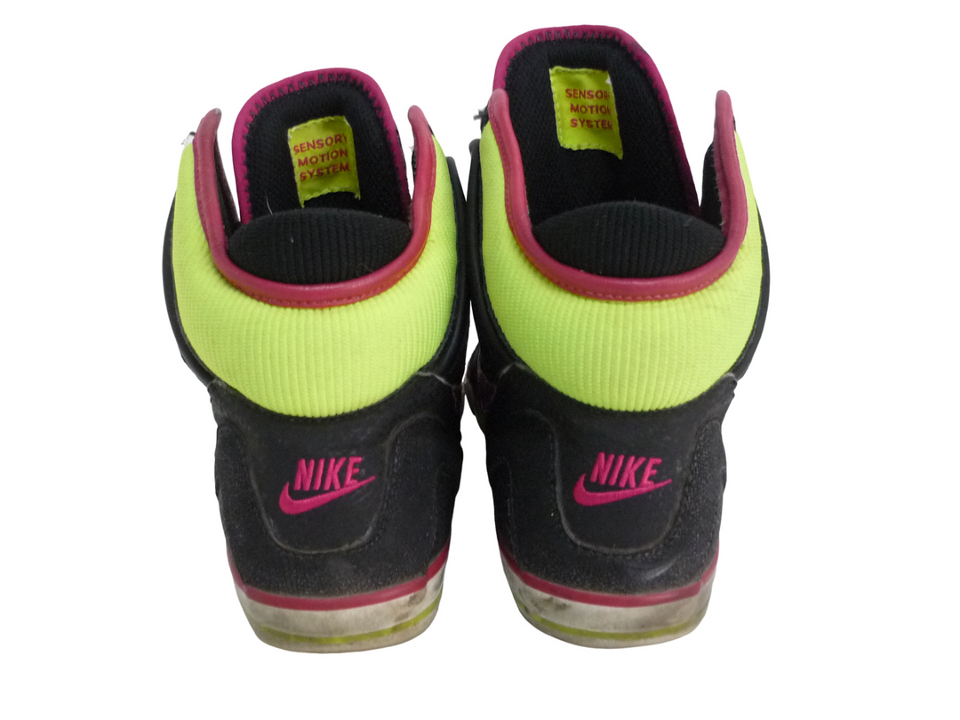 【小物/雑貨】 NIKE,ナイキ　スニーカー　シューズ