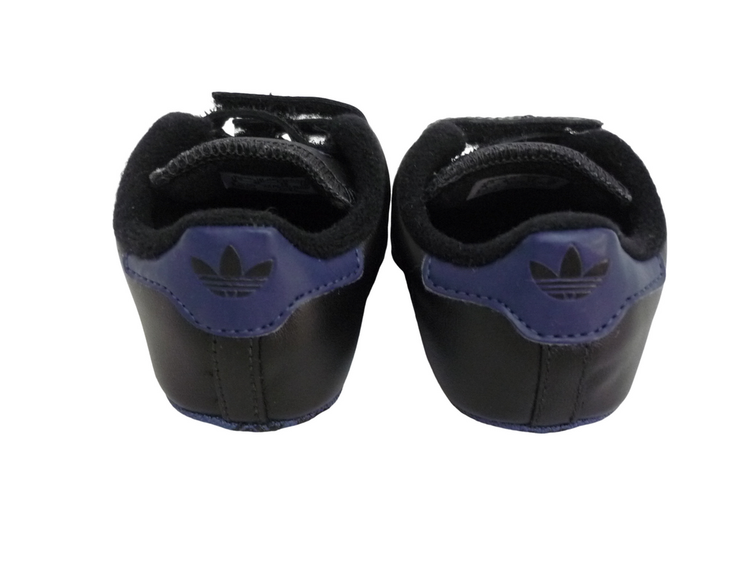 【小物/雑貨】　adidas アディダス　スニーカー　シューズ
