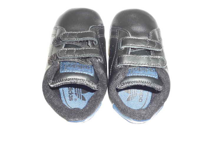 【小物/雑貨】　adidas アディダス　スニーカー　シューズ