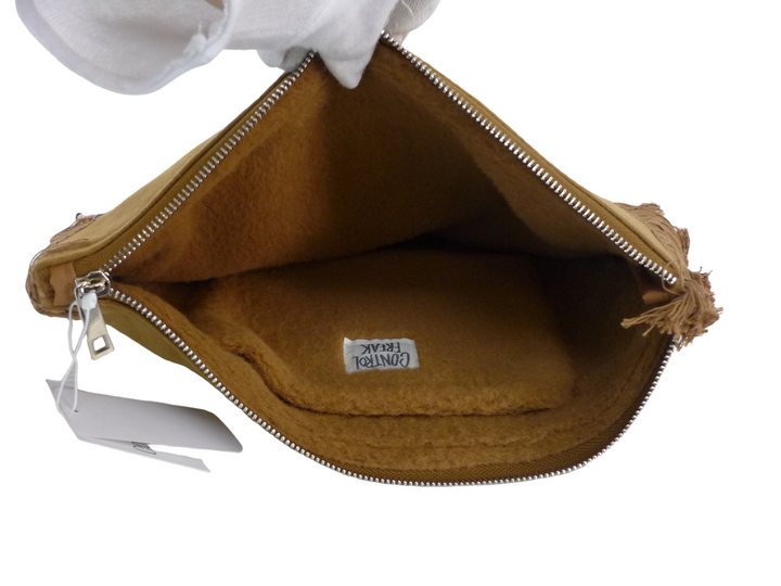 【小物/雑貨】　CONTROL FREAK　ハンドバッグ/クラッチバッグ　バッグ