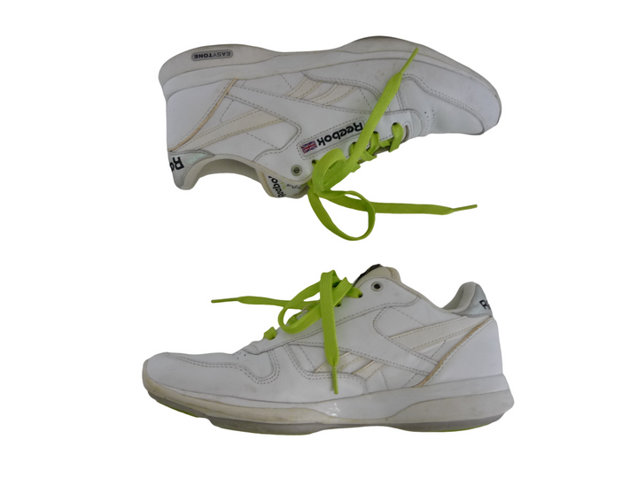 【小物/雑貨】  Reebok リーボック　0　シューズ