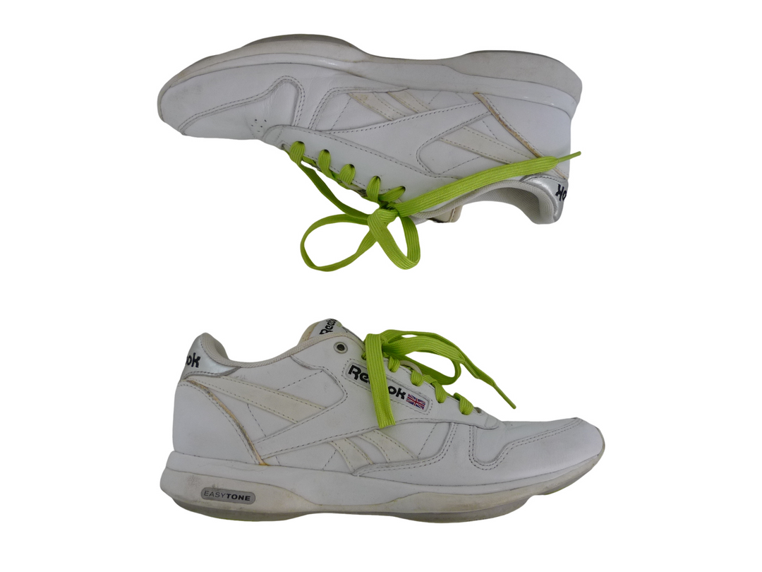 【小物/雑貨】  Reebok リーボック　0　シューズ