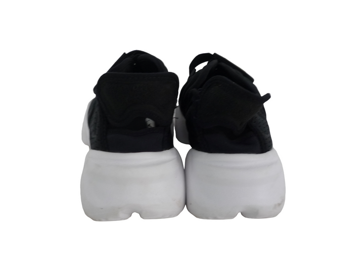 【小物/雑貨】  NIKE ナイキ　サンダル　シューズ