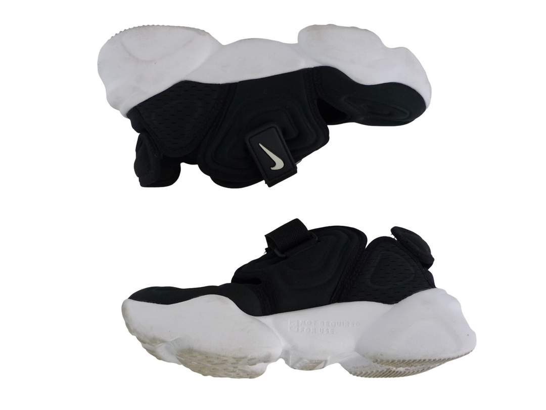 【小物/雑貨】  NIKE ナイキ　サンダル　シューズ