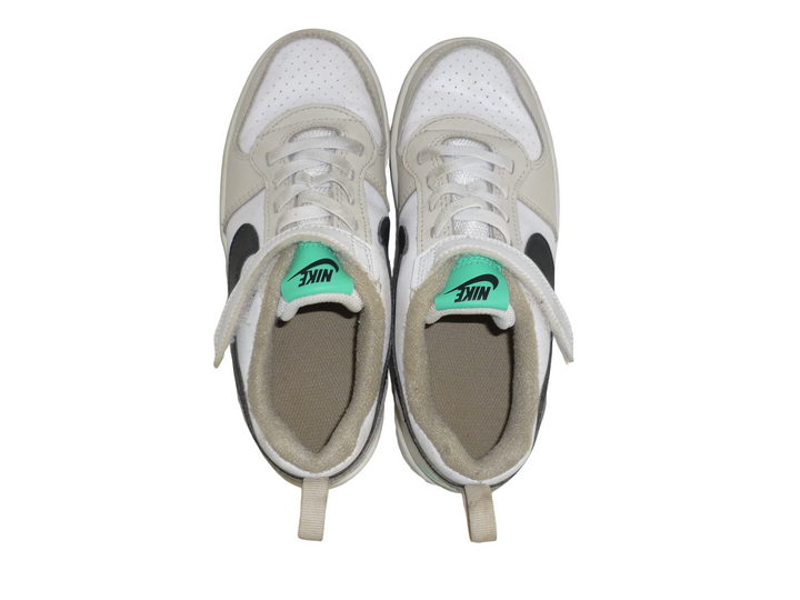 【小物/雑貨】  NIKE ナイキ　スニーカー　シューズ