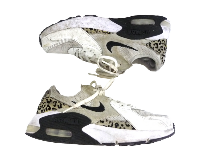 【小物/雑貨】NIKE、ナイキ　スニーカー　シューズ