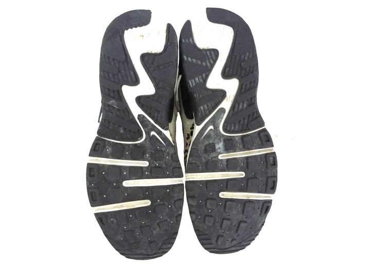 【小物/雑貨】NIKE、ナイキ　スニーカー　シューズ