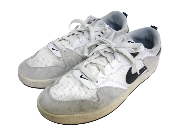 【小物/雑貨】NIKE ナイキ　スニーカー　シューズ