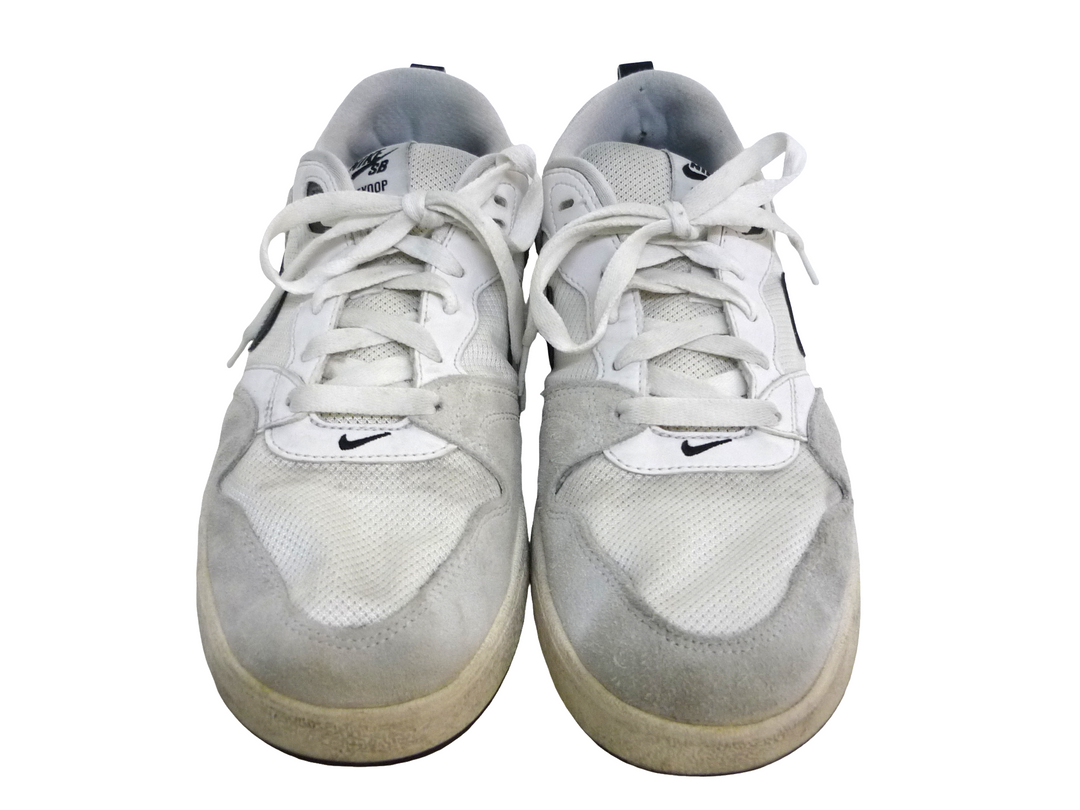 【小物/雑貨】NIKE ナイキ　スニーカー　シューズ