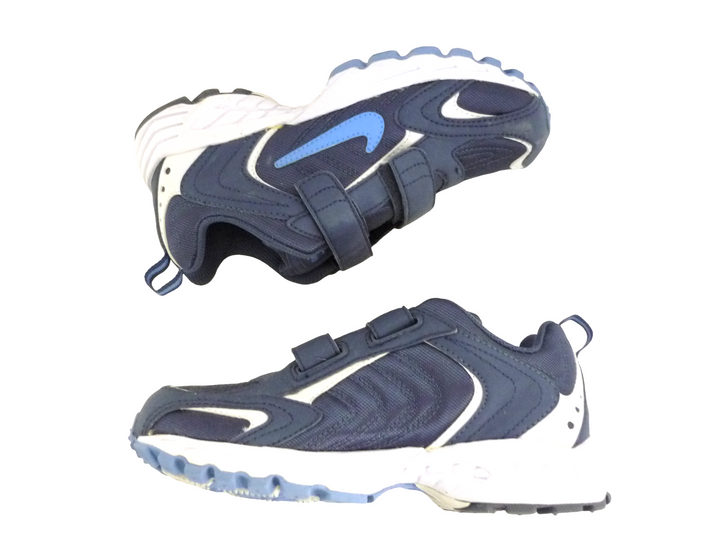 【小物/雑貨】NIKE ナイキ　スニーカー　シューズ