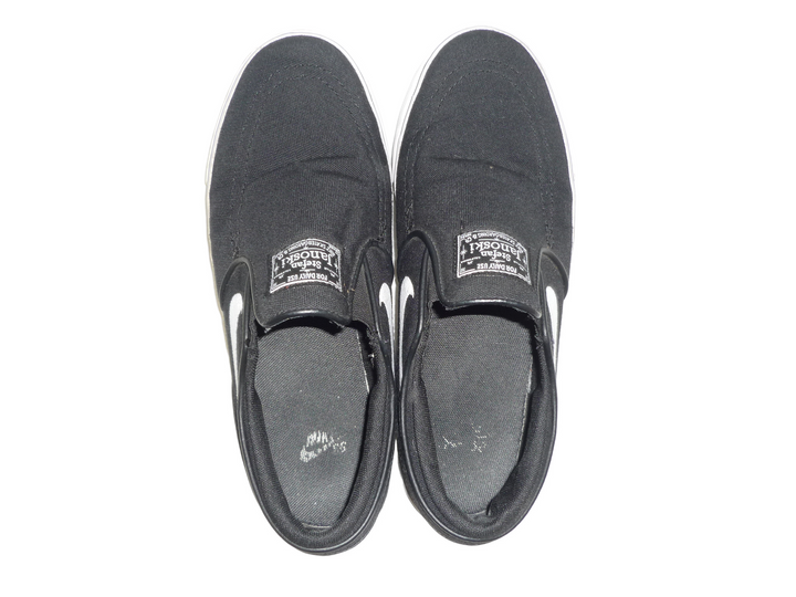 【小物/雑貨】  NIKE ナイキ　スリッポン　シューズ