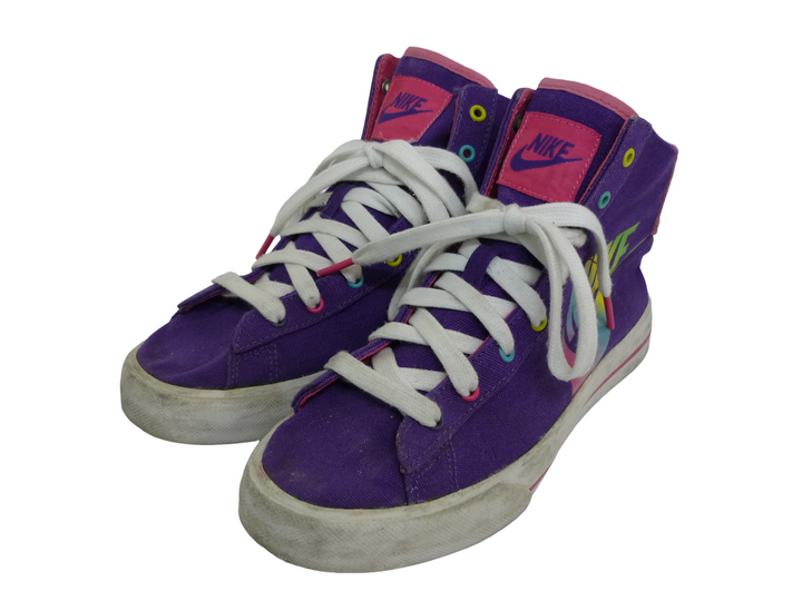 【小物/雑貨】  NIKE ナイキ　スニーカー　シューズ