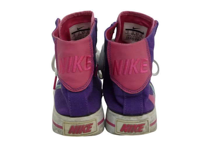 【小物/雑貨】  NIKE ナイキ　スニーカー　シューズ