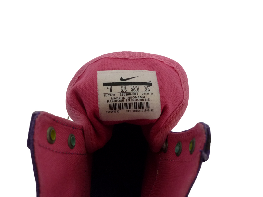 【小物/雑貨】  NIKE ナイキ　スニーカー　シューズ