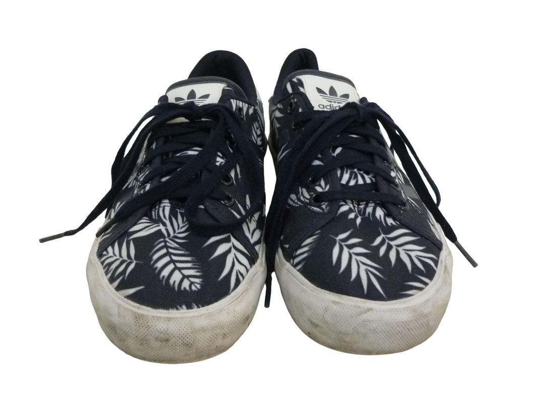 【小物/雑貨】  adidas アディダス　スニーカー　シューズ