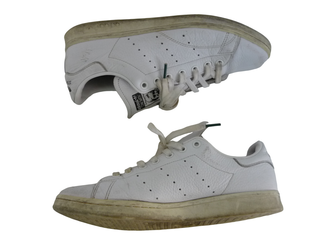 【小物/雑貨】 adidas　スニーカー　シューズ