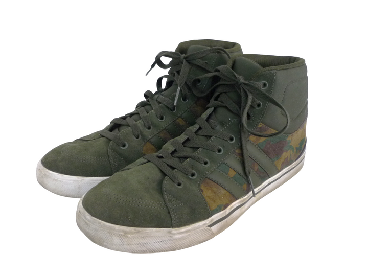 【小物/雑貨】 adidas　スニーカー　シューズ