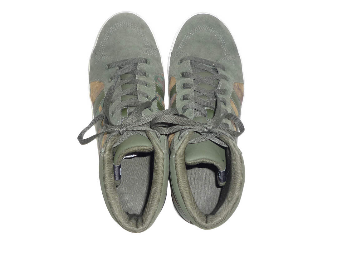 【小物/雑貨】 adidas　スニーカー　シューズ