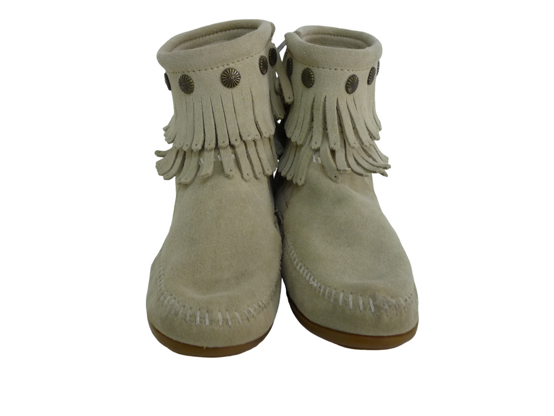 【小物/雑貨】 MINNETONKA　ブーツ ショート/ミディアム　シューズ