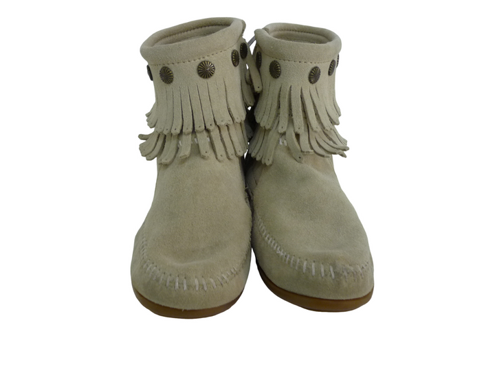 【小物/雑貨】 MINNETONKA　ブーツ ショート/ミディアム　シューズ