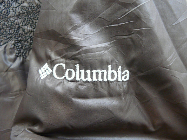【激安古着】 Columbia　ナイロンジャケット　アウター