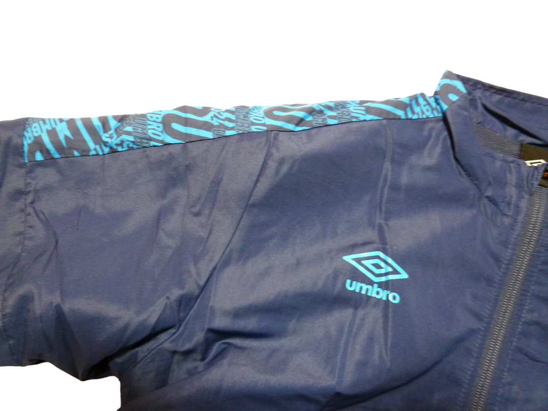 【激安古着】 umbro　ブルゾン/ジャンパー　アウター