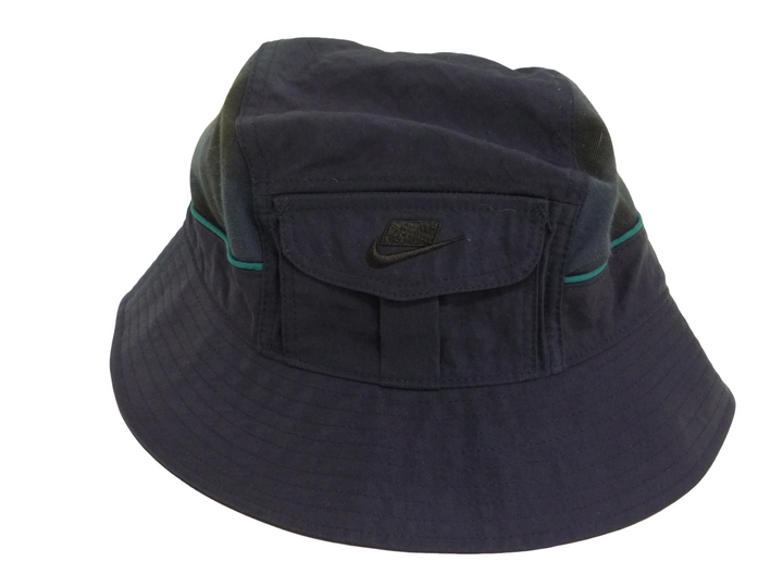 【小物/雑貨】  NIKE ナイキ　ハット　帽子